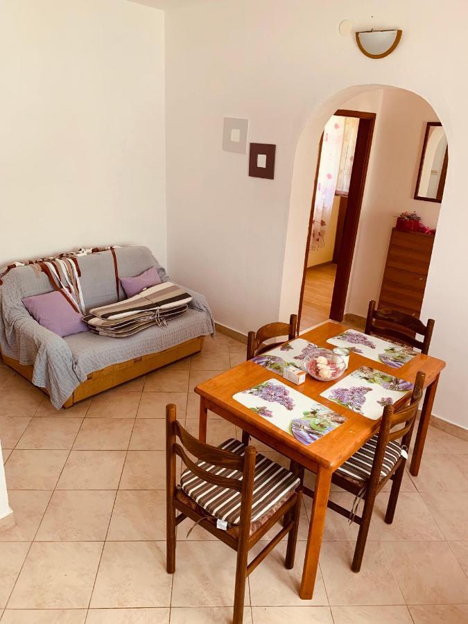 Apartments Marko Trogir Exterior photo