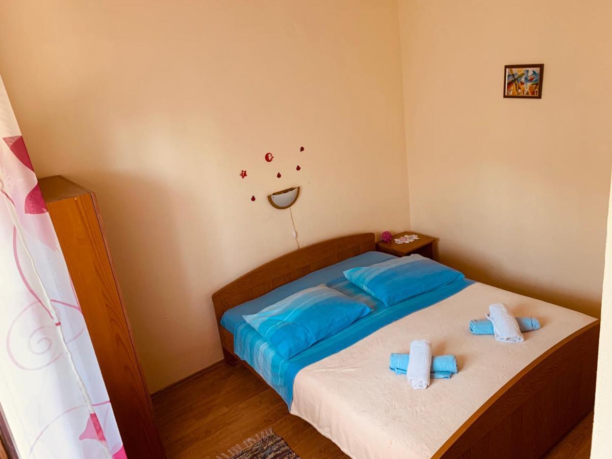 Apartments Marko Trogir Exterior photo
